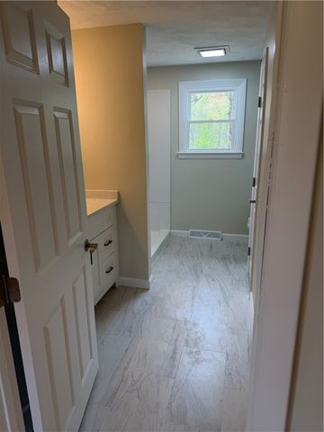71 Jerry Lane, North Kingstown, RI 02852