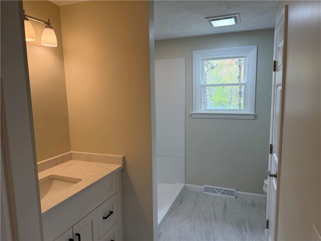 71 Jerry Lane, North Kingstown, RI 02852