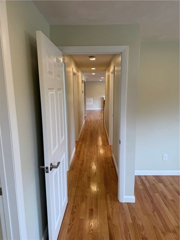 71 Jerry Lane, North Kingstown, RI 02852