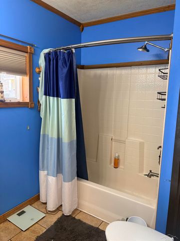 1306 Leng Street, Bay City, MI 48706