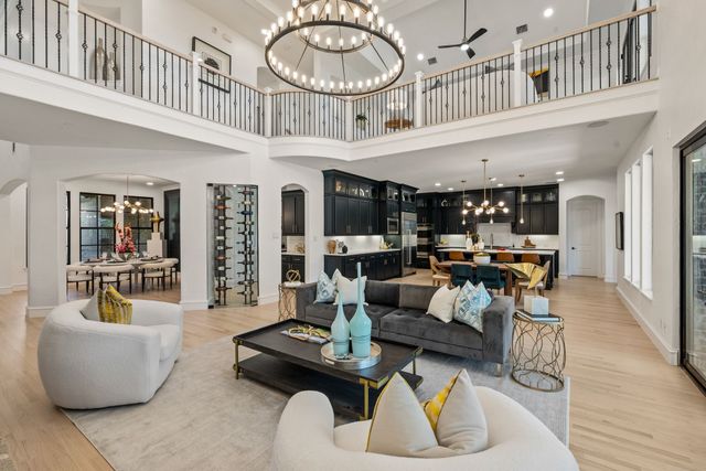 320 W Highland Street, Southlake, TX 76092