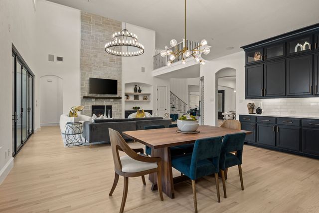 320 W Highland Street, Southlake, TX 76092