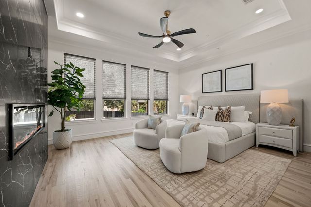 320 W Highland Street, Southlake, TX 76092