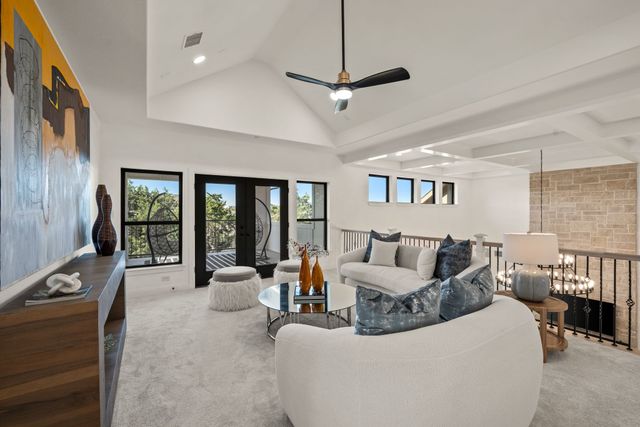 320 W Highland Street, Southlake, TX 76092