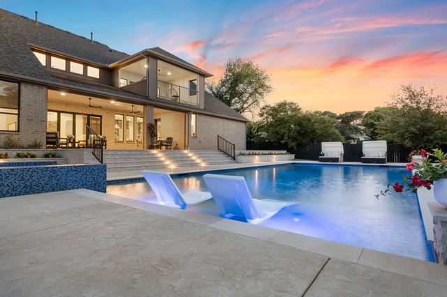 320 W Highland Street, Southlake, TX 76092