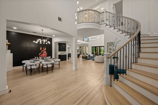 320 W Highland Street, Southlake, TX 76092