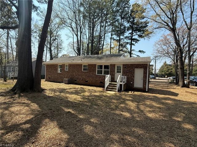 2217 OBrien Street, Greensboro, NC 27407