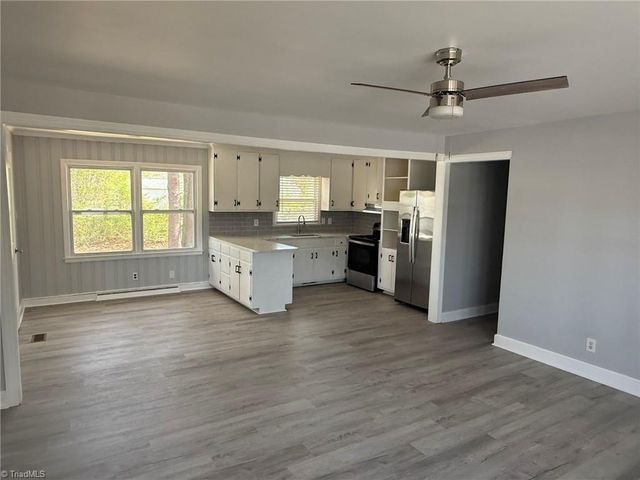 2217 OBrien Street, Greensboro, NC 27407