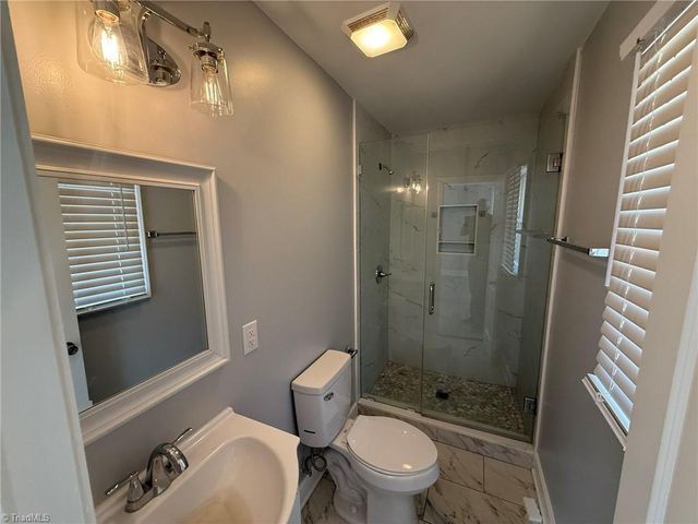 2217 OBrien Street, Greensboro, NC 27407