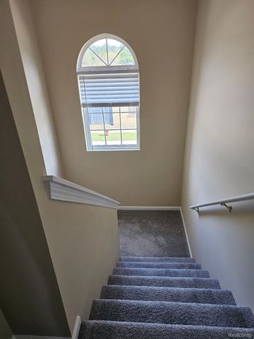 35373 FOREST Street, Wayne, MI 48184