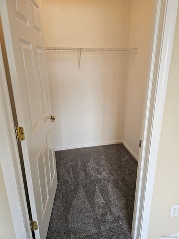 35373 FOREST Street, Wayne, MI 48184