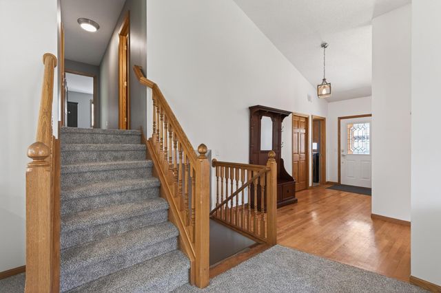 17950 Concord Street NW, Elk River, MN 55330