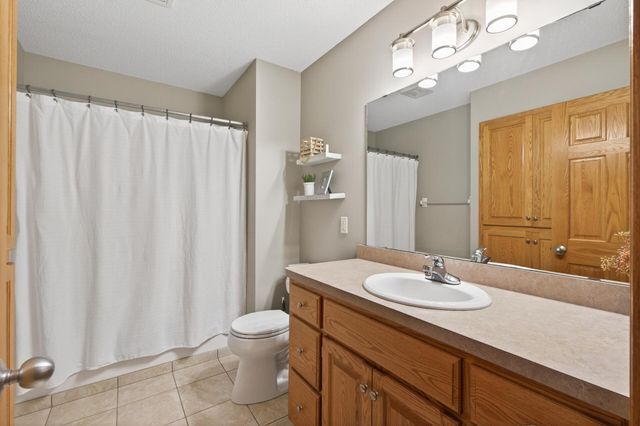 17950 Concord Street NW, Elk River, MN 55330