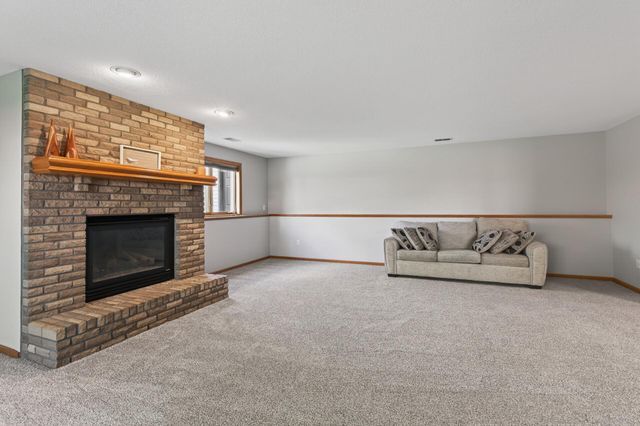 17950 Concord Street NW, Elk River, MN 55330