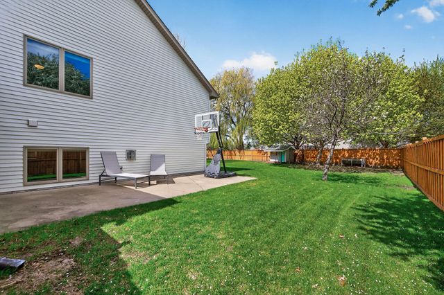 17950 Concord Street NW, Elk River, MN 55330