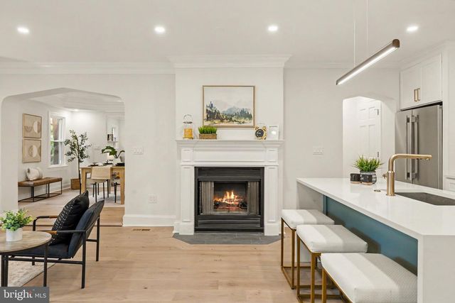 2613 NEWTON ST NE, Washington, DC 20018