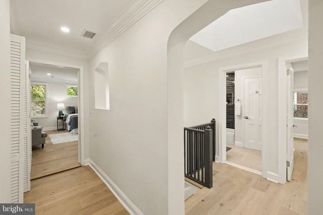 2613 NEWTON ST NE, Washington, DC 20018