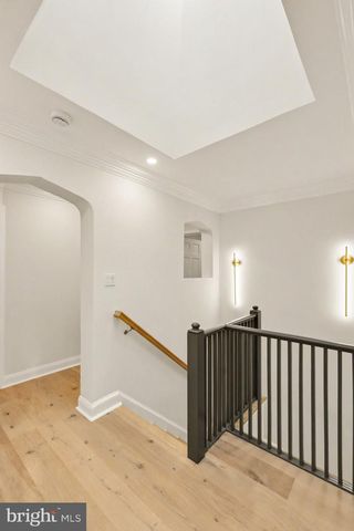 2613 NEWTON ST NE, Washington, DC 20018
