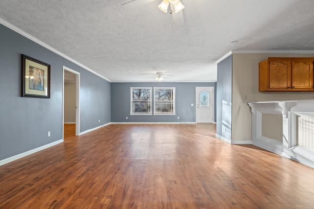 166 Loyd Lane, Hot Springs, AR 71913