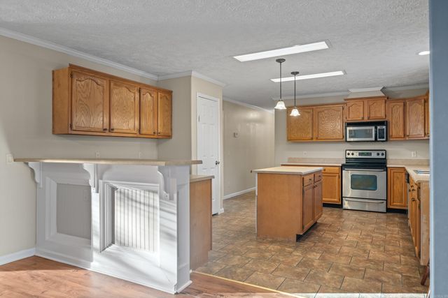 166 Loyd Lane, Hot Springs, AR 71913