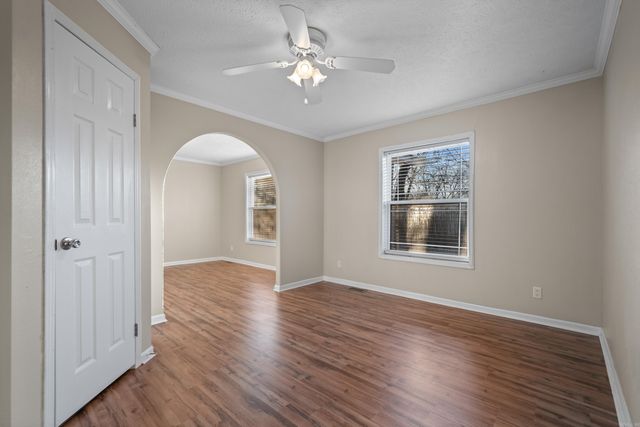 166 Loyd Lane, Hot Springs, AR 71913