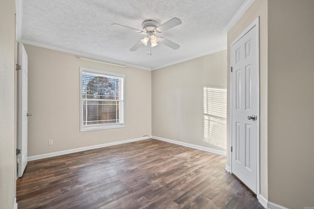 166 Loyd Lane, Hot Springs, AR 71913