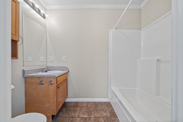 166 Loyd Lane, Hot Springs, AR 71913