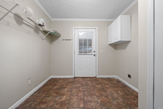 166 Loyd Lane, Hot Springs, AR 71913