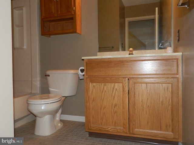 36 ANDREWS CT, Aston, PA 19014