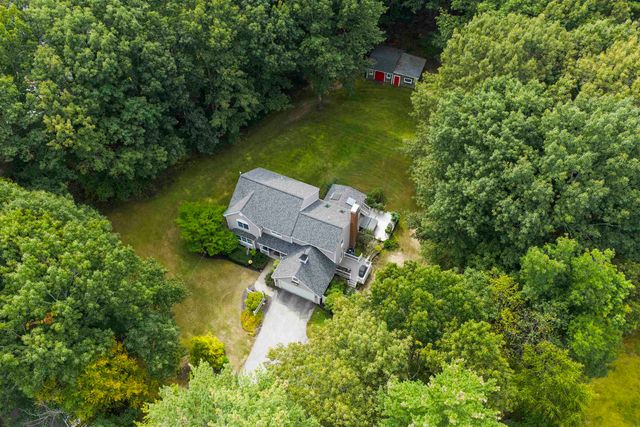 19 Highland Road, Kensington, NH 03833