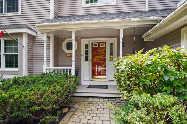 19 Highland Road, Kensington, NH 03833