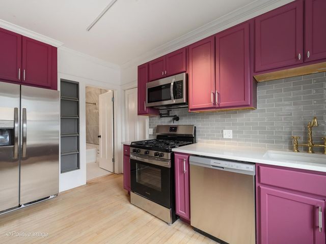 3500 N Hamilton Avenue 2, Chicago, IL 60618