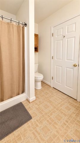 8304 Southern Watch Pl, Mechanicsville, VA 23111