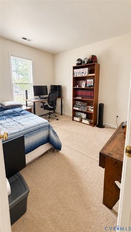 8304 Southern Watch Pl, Mechanicsville, VA 23111