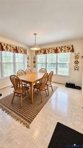 8304 Southern Watch Pl, Mechanicsville, VA 23111