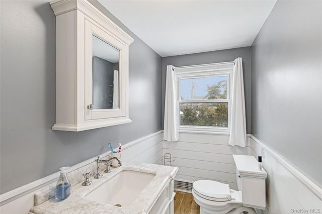 80 Louse Point, East Hampton, NY 11937
