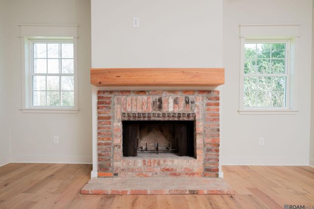 59305 Bayou Rd, Plaquemine, LA 70764