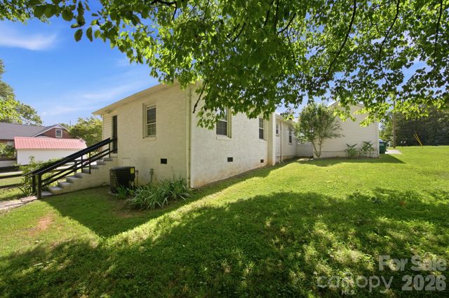 2693 Salem Church Road, Lincolnton, NC 28092