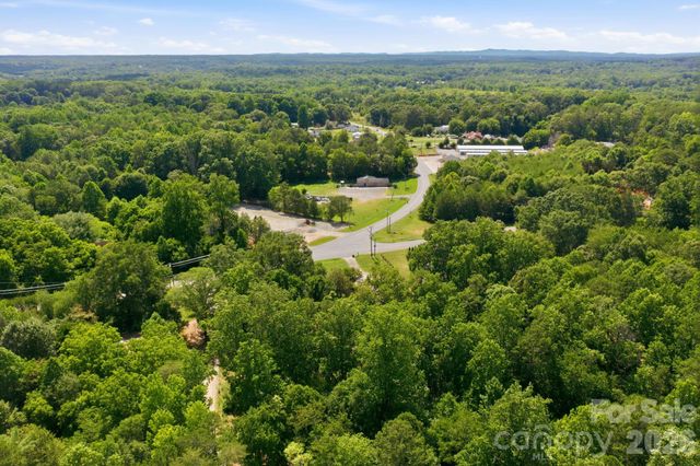 2693 Salem Church Road, Lincolnton, NC 28092
