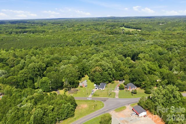 2693 Salem Church Road, Lincolnton, NC 28092