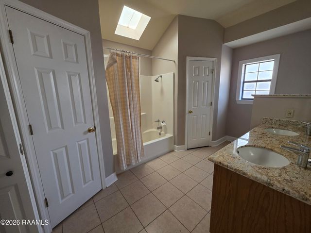 104 Pathway Lane, Lafayette, LA 70506