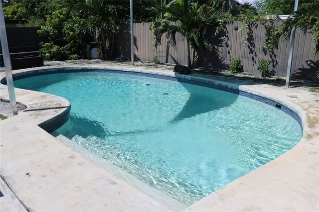 6506 SW 20th Street, Miramar, FL 33023
