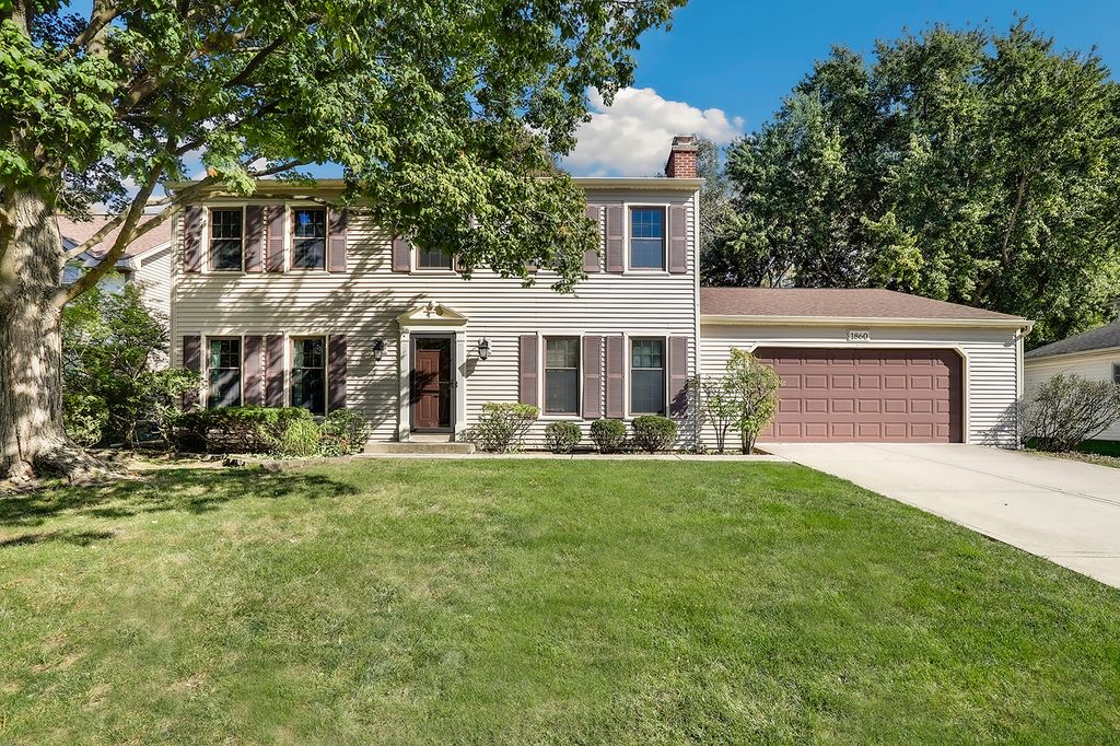 1860 Golf Drive, Naperville, IL 60565 — exterior