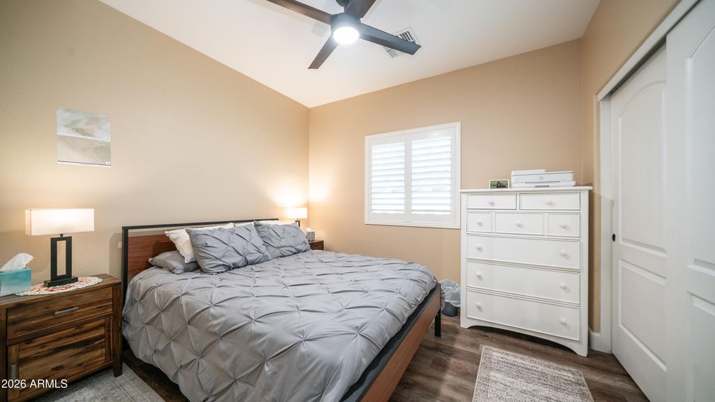 Image 24 of property listing at 10754 W YEARLING Road, Peoria, AZ 85383