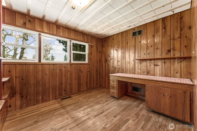 19635 4th Avenue S, Des Moines, WA 98148