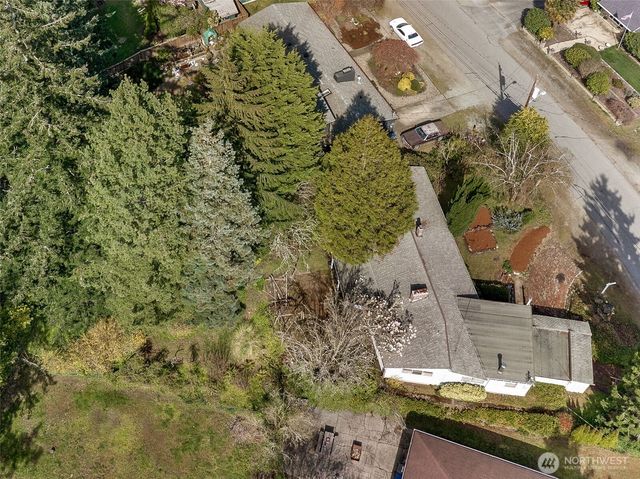 19635 4th Avenue S, Des Moines, WA 98148