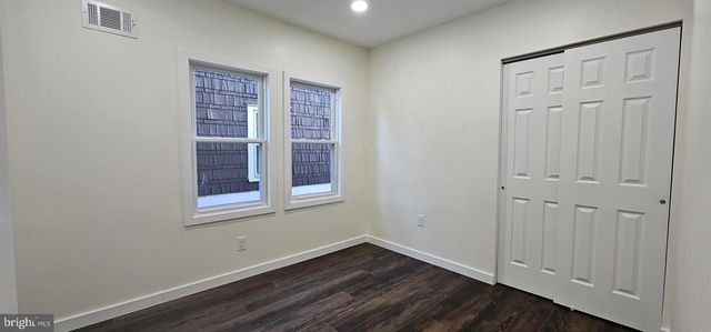 121 DICKINSON AVE, Hamilton, NJ 08629