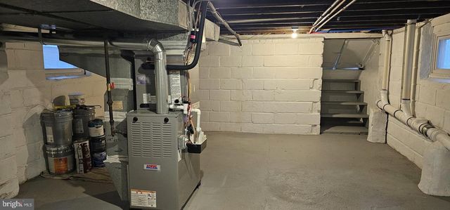 121 DICKINSON AVE, Hamilton, NJ 08629