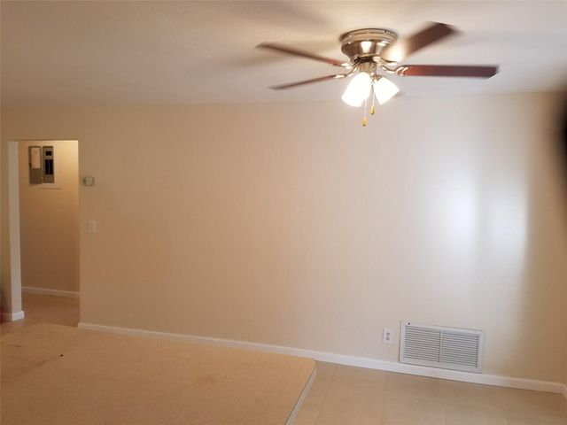 9444 SW 52nd Pl, Cooper City, FL 33328