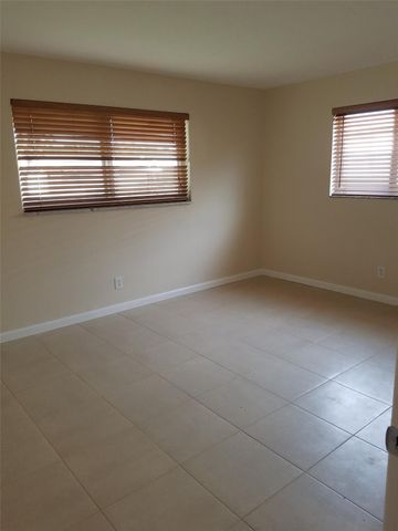 9444 SW 52nd Pl, Cooper City, FL 33328